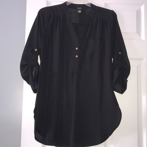 Black pull over 3/4 length tunic style top